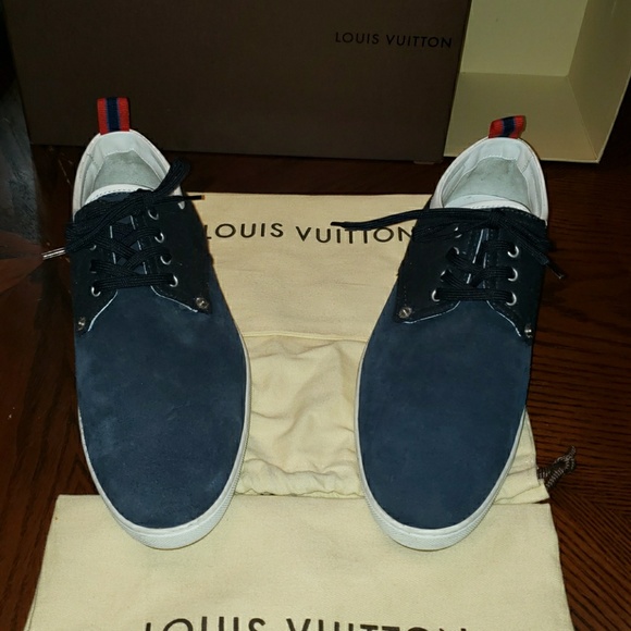 LOUIS VUITTON - Picture 1 of 6
